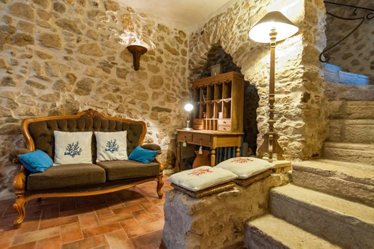 Ausonia B&B Milleunapietra Romantic Guest House المظهر الخارجي الصورة